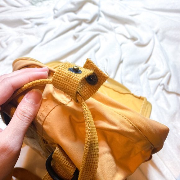 euc Fjallraven mini backpack main image 2